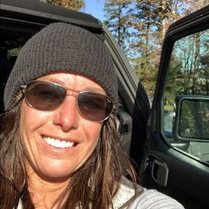 Meet your Posher, Jodi